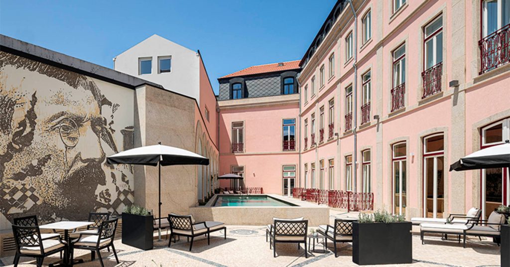 Ampliação No Palacete De Valdemouro